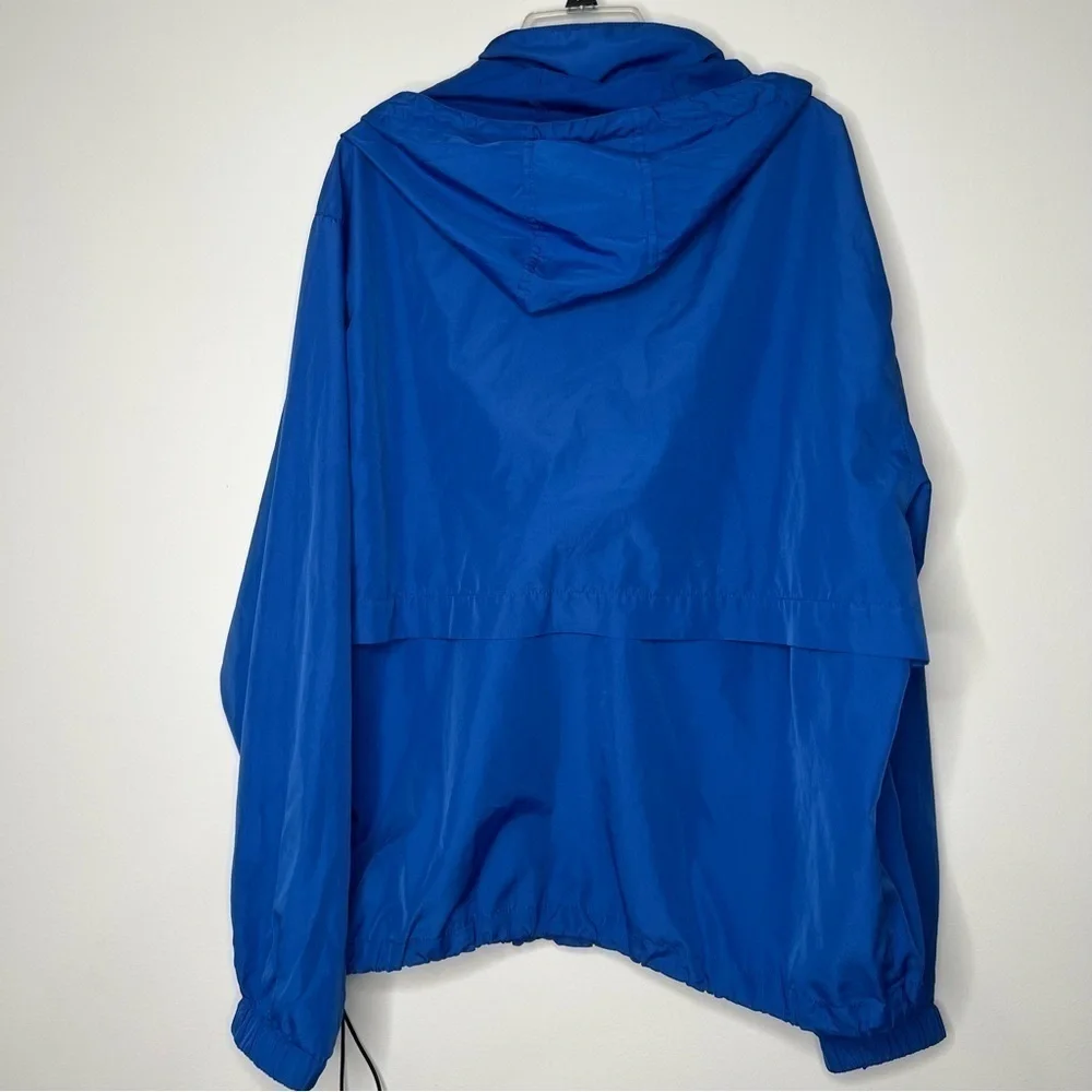 ! Eddie Bauer Men's Windbreaker jacket